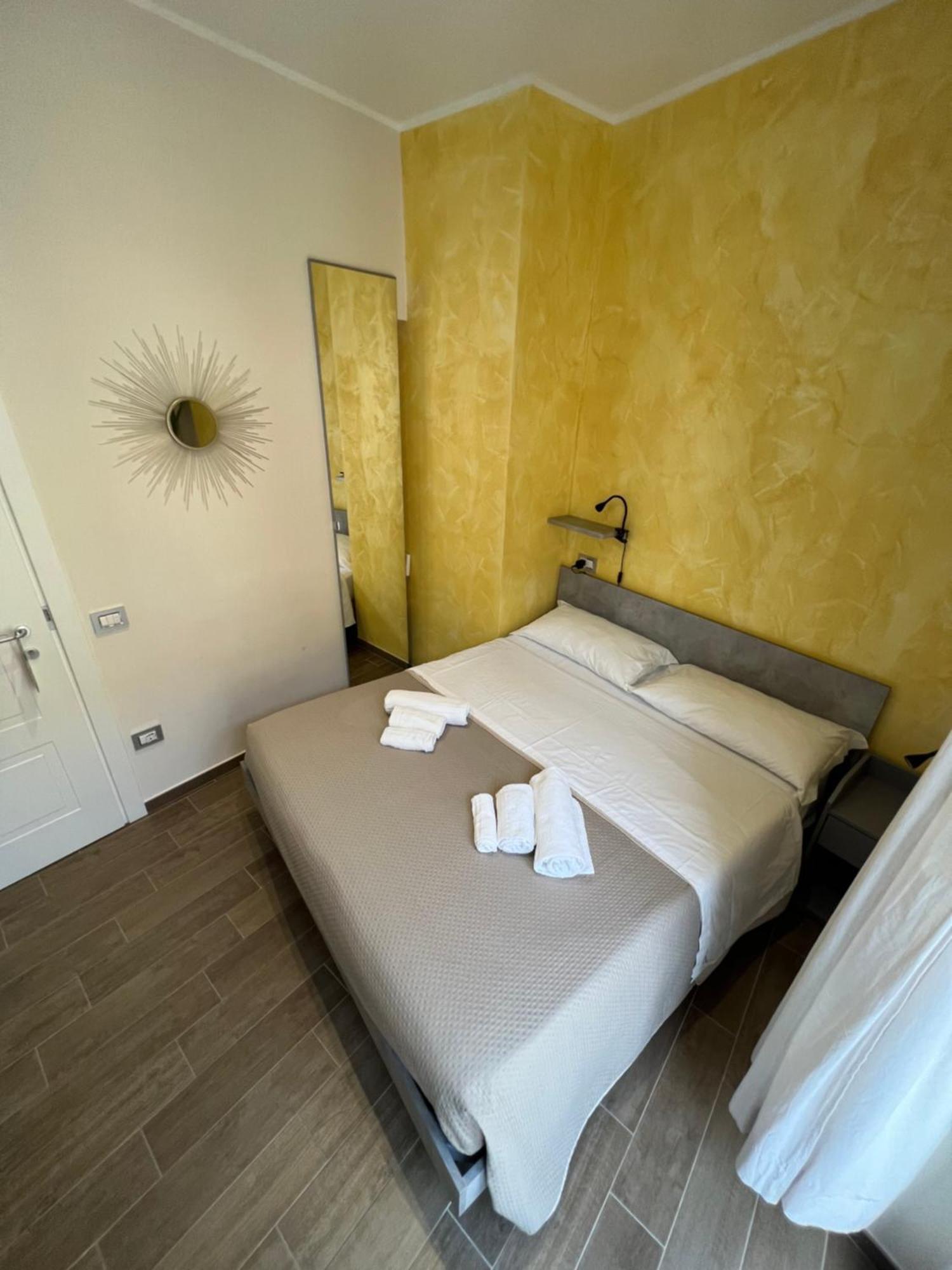 Metropolis Home Naples Extérieur photo